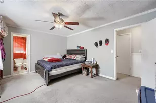 2558 Kings Way, Lawrenceville, GA 30044 - Photo 10