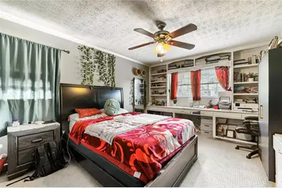 2558 Kings Way, Lawrenceville, GA 30044 - Photo 14