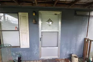2458 Pennsylvania Ave, Waycross, GA 31503 - Photo 6