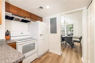 2702 Meadow Mere E, Atlanta, GA 30341 - Photo 6