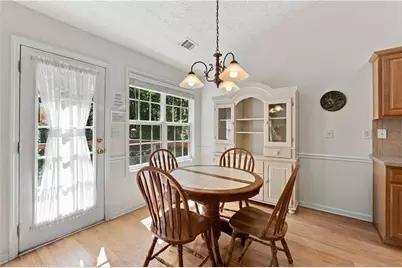 4057 Roslindale Lane, Buford, GA 30519 - Photo 10