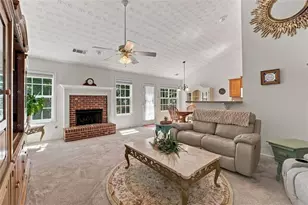4057 Roslindale Ln, Buford, GA 30519 - Photo 8