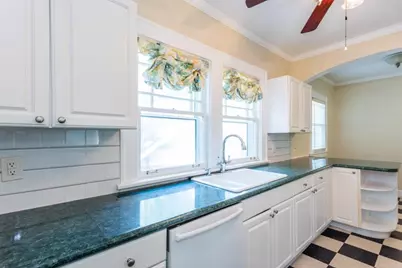 727 Yorkshire Road NE, Atlanta, GA 30306 - Photo 32