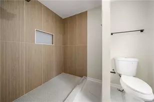 832 Leland Ct, Stone Mountain, GA 30083 - Photo 22