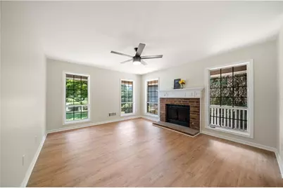 832 Leland Court, Stone Mountain, GA 30083 - Photo 2