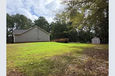 301 Wolf Creek Place, Locust Grove, GA 30248 - Photo 4