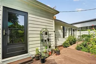1042 Carl Bramlett Rd, Winder, GA 30680 - Photo 14