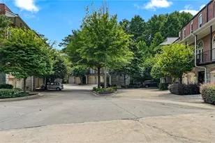 5512 Glenridge Dr, Atlanta, GA 30342 - Photo 2