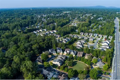 12105 Walnut Terrace, Alpharetta, GA 30004 - Photo 18