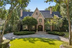 3874 Vermont Rd NE, Atlanta, GA 30319 - Photo 2