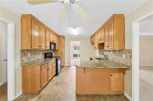 2773 Ashton Hill Dr, Dacula, GA 30019 - Photo 6