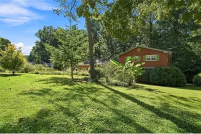 2804 Whitby Drive, Atlanta, GA 30340 - Photo 2