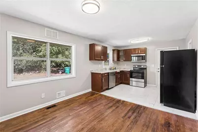 546 Lamar Drive, Forest Park, GA 30297 - Photo 8