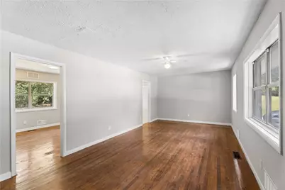 546 Lamar Drive, Forest Park, GA 30297 - Photo 4