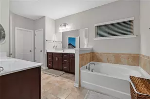 327 Round Pond Dr, Lilburn, GA 30047 - Photo 10
