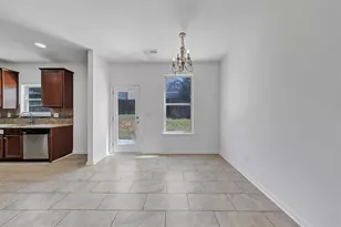 5898 San Gabriel Ln, Atlanta, GA 30349 - Photo 8
