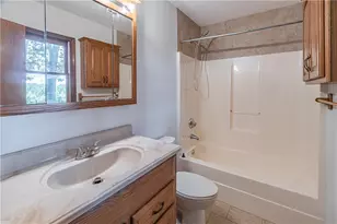 311 Natalie Dr, Lawrenceville, GA 30043 - Photo 14