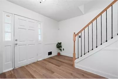 2555 Waterford Park Drive, Lawrenceville, GA 30044 - Photo 8