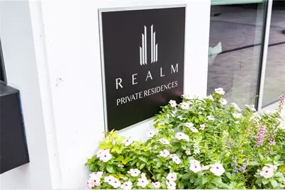 3324 Peachtree Road NE #1717, Atlanta, GA 30326 - Photo 2