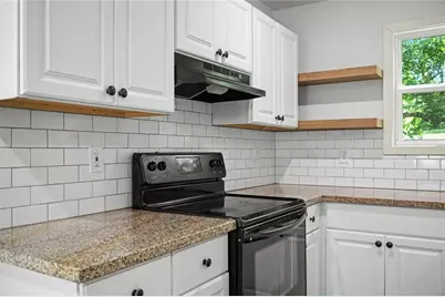 313 Walker Drive, Monroe, GA 30655 - Photo 6