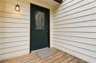 1967 Kelvin Dr, Lawrenceville, GA 30043 - Photo 16