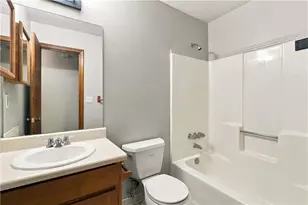 1967 Kelvin Dr, Lawrenceville, GA 30043 - Photo 30