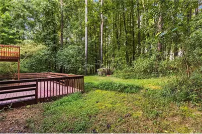 1967 Kelvin Drive, Lawrenceville, GA 30043 - Photo 10
