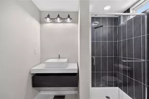 1519 Venetian Dr SW, Atlanta, GA 30311 - Photo 16