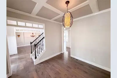 7047 Tree House Way, Flowery Branch, GA 30542 - Photo 8