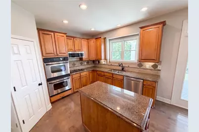 7047 Tree House Way, Flowery Branch, GA 30542 - Photo 44