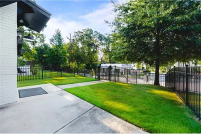 1112 Arkwright Place SE #B, Atlanta, GA 30317 - Photo 32