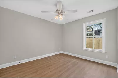 1126 E 56th Street, Savannah, GA 31404 - Photo 28