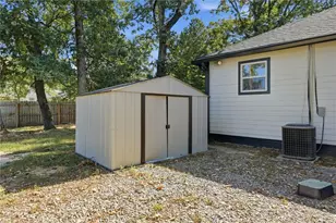 1965 Holland Park Dr, Buford, GA 30519 - Photo 30