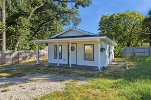 1965 Holland Park Dr, Buford, GA 30519 - Photo 32