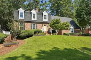 2819 Livsey Dr, Tucker, GA 30084 - Photo 2