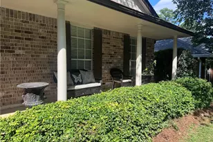 11020 Mortons Crossing, Alpharetta, GA 30022 - Photo 4