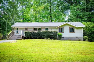 24 White Oak Dr, Carrollton, GA 30116 - Photo 1
