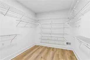 730 Mabry Rd, Sandy Springs, GA 30328 - Photo 24