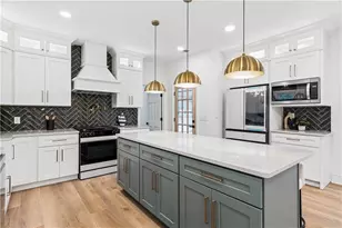 730 Mabry Rd, Sandy Springs, GA 30328 - Photo 10