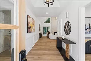 730 Mabry Rd, Sandy Springs, GA 30328 - Photo 2
