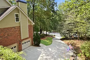 235 River Landing Dr, Roswell, GA 30075 - Photo 4