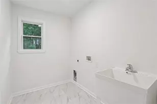7896 Winkman Dr, Fairburn, GA 30213 - Photo 16