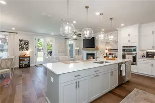5054 Sealy Cir, Peachtree Corners, GA 30092 - Photo 12