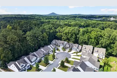 1058 Amarose Lane NE, Marietta, GA 30066 - Photo 32