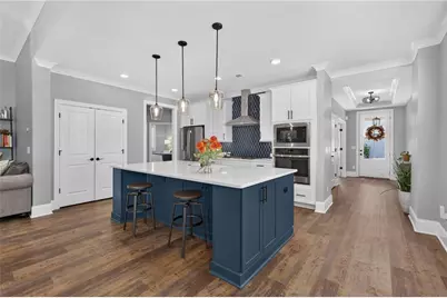 1058 Amarose Lane NE, Marietta, GA 30066 - Photo 2