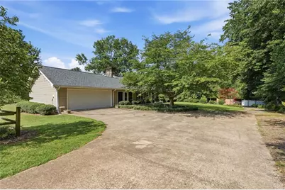 4920 McCoy Circle, Cumming, GA 30040 - Photo 32