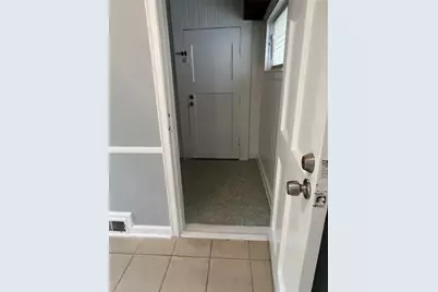 2042 East Roxboro Road, Atlanta, GA 30324 - Photo 8