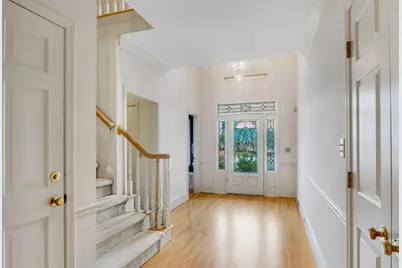2285 Littlebrooke Trace, Dunwoody, GA 30338 - Photo 4
