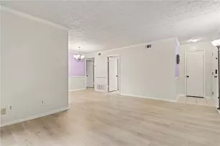 5159 Roswell Rd, Sandy Springs, GA 30342 - Photo 6