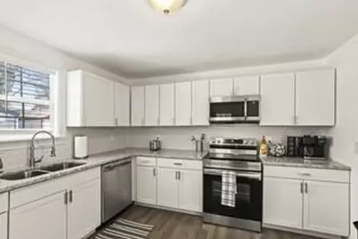 1860 Bonniview Street SW, Atlanta, GA 30310 - Photo 12